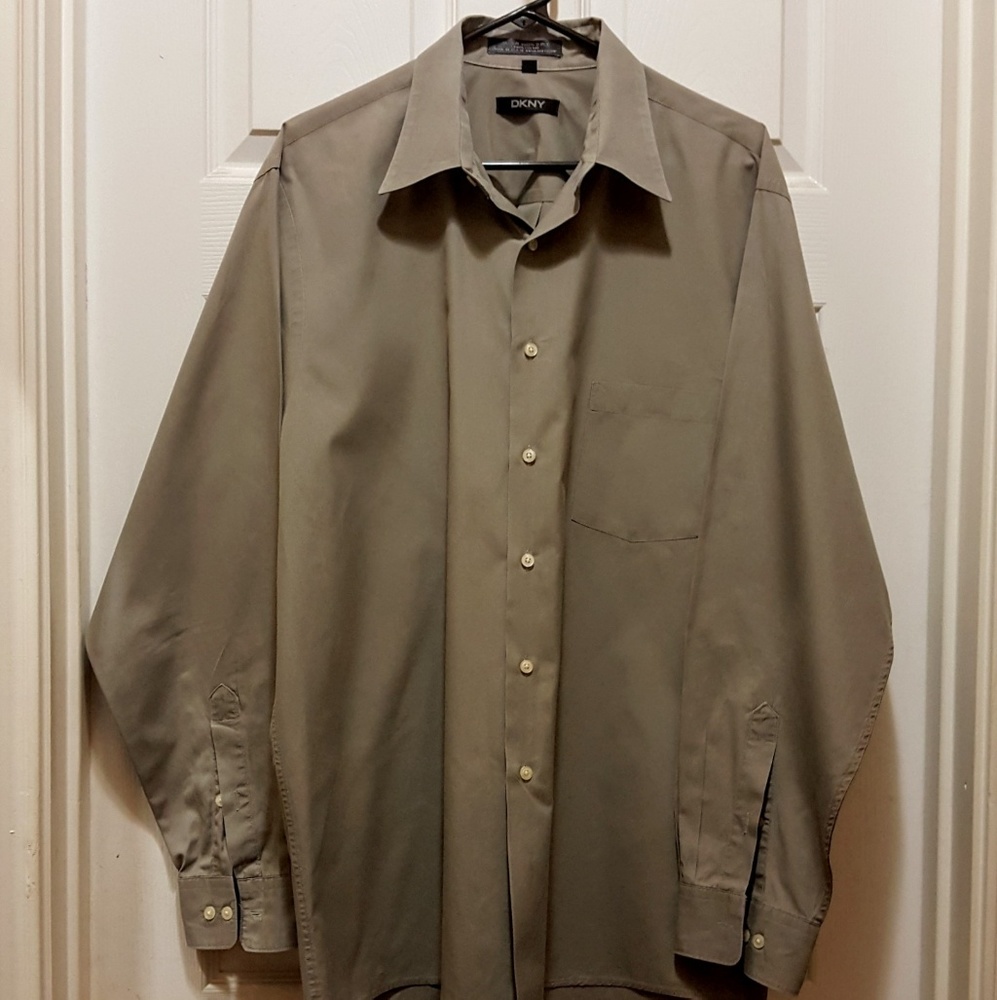 ⚘DKNY Men's dress shirt
